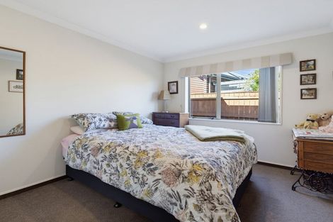 Photo of property in 76 Hillcrest Road North, Raumati Beach, Paraparaumu, 5032