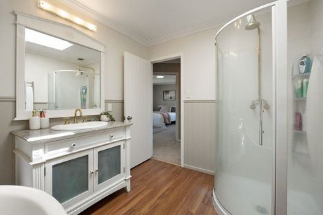 Photo of property in 46 Maclean Street, Cambridge, 3434