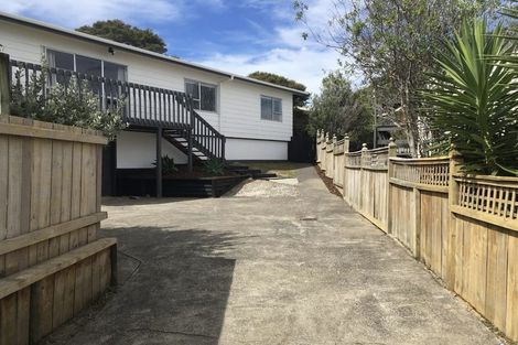 Photo of property in 330b Whangaparaoa Road, Stanmore Bay, Whangaparaoa, 0932