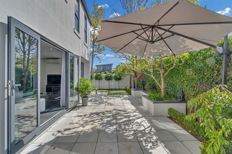 Photo of property in 118 Bishop Street, St Albans, Christchurch, 8014
