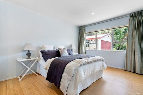 Photo of property in 2/36 Birman Close, Half Moon Bay, Auckland, 2012