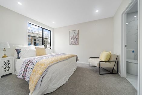 Photo of property in 11a Rountree Place, Conifer Grove, Takanini, 2112