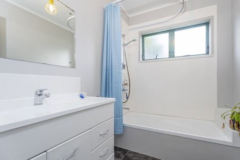 Photo of property in 7 Cholmondeley Crescent, Whitianga, 3510