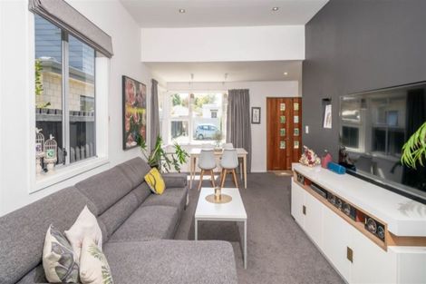 Photo of property in 32 Burke Street, Addington, Christchurch, 8024