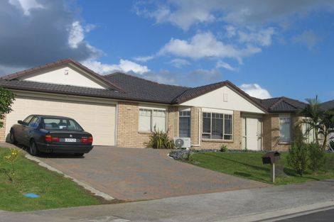 Photo of property in 10 Gortin Close, East Tamaki, Auckland, 2013