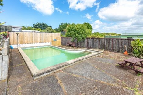 Photo of property in 43 Manuka Street, Castlecliff, Whanganui, 4501