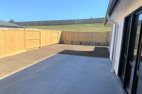 Photo of property in 29 Whakaturou Crescent, Pyes Pa, Tauranga, 3112