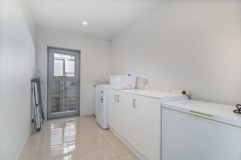 Photo of property in 11 Puriri Place, Whitianga, 3510