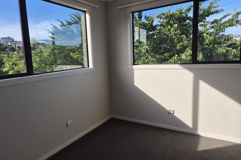 Photo of property in 77 Te Puia Drive, Aotea, Porirua, 5024