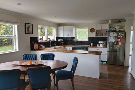 Photo of property in 206 Hurndall Street West, Maungaturoto, 0520