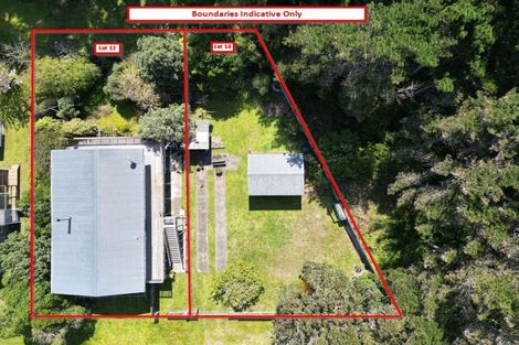 Photo of property in 25 Cousins Avenue East, Foxton Beach, Foxton, 4815