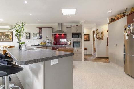 Photo of property in 1 Mckenna Lane, Omokoroa, 3114