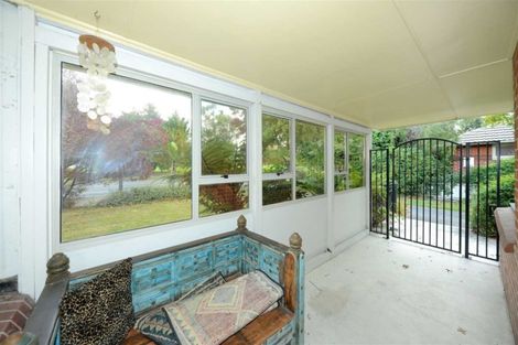 Photo of property in 338 Memorial Avenue, Burnside, Christchurch, 8053