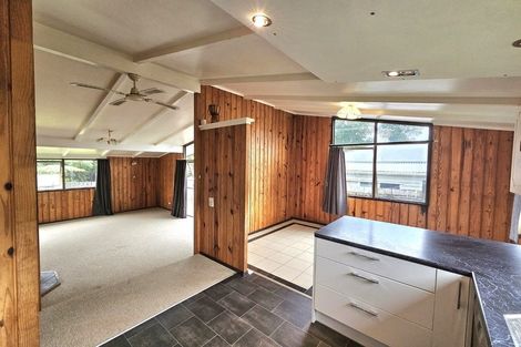 Photo of property in 12 Heaphy Street, Westown, New Plymouth, 4310