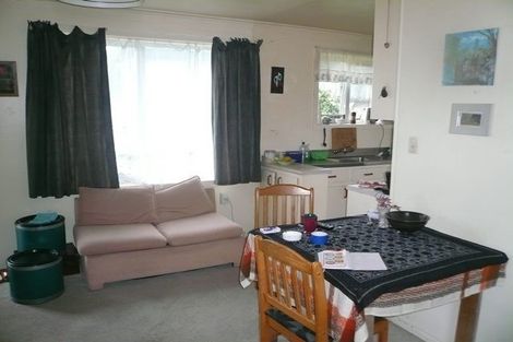 Photo of property in 3/12 Routley Drive, Glen Eden, Auckland, 0602