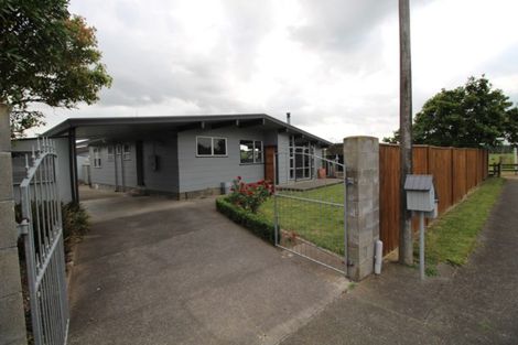 Photo of property in 9 Walker Crescent, Bulls, 4818