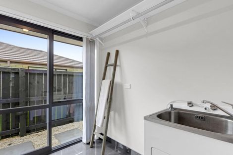 Photo of property in 266 Dixon Road, Fitzroy, Hamilton, 3206