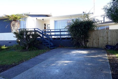 Photo of property in 43 Walworth Avenue, Pakuranga Heights, Auckland, 2010