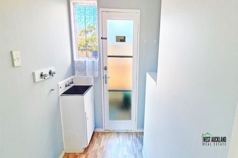 Photo of property in 1/67 Luanda Drive, Ranui, Auckland, 0612