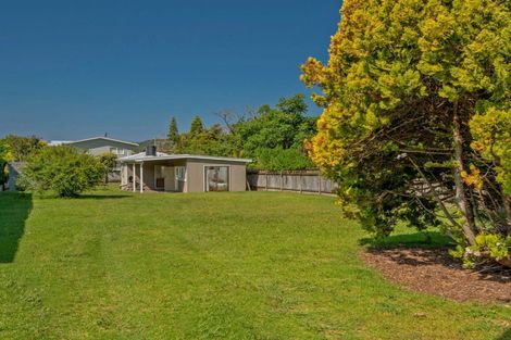 Photo of property in 21 Dawn Avenue, Hahei, Whitianga, 3591