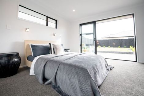 Photo of property in 13 Westpark Boulevard, Rangiora, 7400