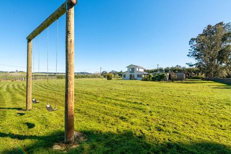 Photo of property in 42 Rimmer Road, Helensville, 0875