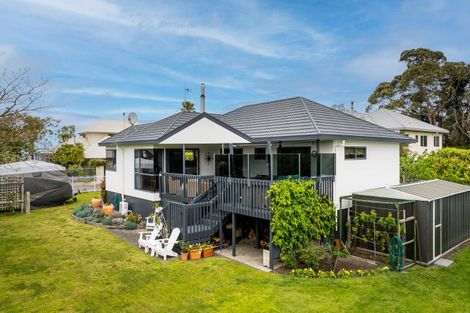 Photo of property in 85 Le Quesne Road, Bay View, Napier, 4104
