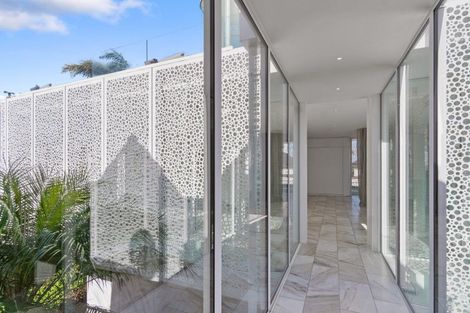 Photo of property in 80 Paritai Drive, Orakei, Auckland, 1071