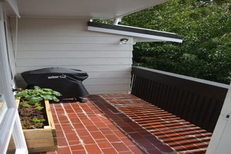 Photo of property in 76 Khandallah Road, Ngaio, Wellington, 6035