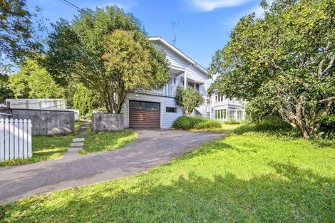Photo of property in 27a Lloyd Avenue, Mount Albert, Auckland, 1025