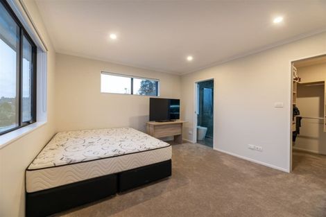 Photo of property in 23 Korihi Drive, Swanson, Auckland, 0614