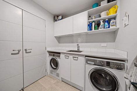 Photo of property in 2 Stonedale Drive, Pukekohe, 2120