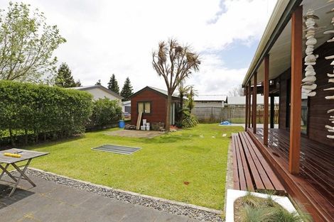 Photo of property in 12 Ohaupo Road, Hamilton Lake, Hamilton, 3204