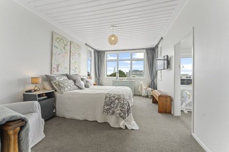 Photo of property in 55 Vivian Street, New Plymouth, 4310