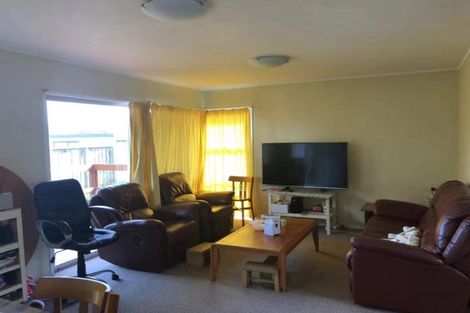 Photo of property in 3/8 Cornwall Road, Mangere, Auckland, 2022