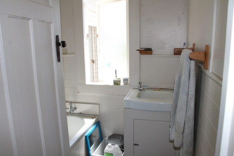 Photo of property in 90 Tirau Street, Putaruru, 3411