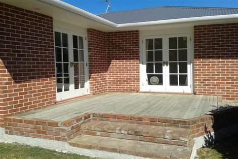 Photo of property in 14 Mclellan Place, Ilam, Christchurch, 8041