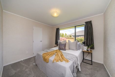 Photo of property in 63 Meridian Grove, Kelvin Grove, Palmerston North, 4414
