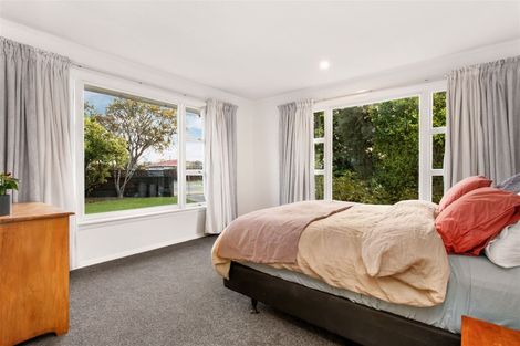 Photo of property in 14 Englefield Road, Belfast, Christchurch, 8051