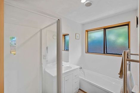 Photo of property in 2/16 James K Baxter Place, Addington, Christchurch, 8024