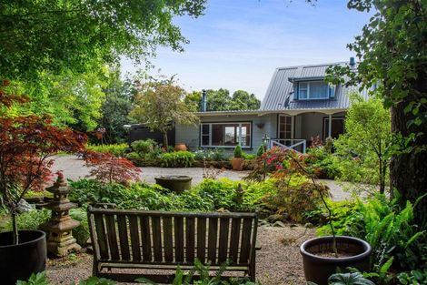 Photo of property in 279 Manutahi Road, Lepperton, New Plymouth, 4372