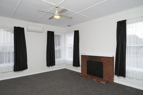 Photo of property in 18 Swinburn Street, Dannevirke, 4930