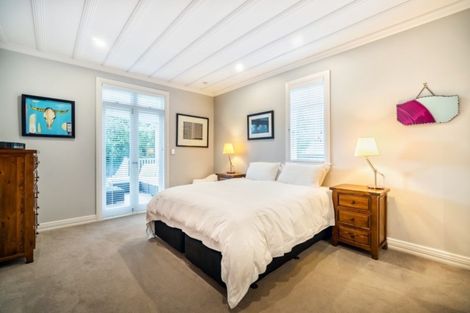 Photo of property in 5 Sentinel Road, Herne Bay, Auckland, 1011