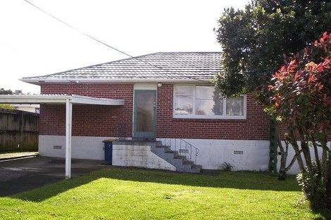Photo of property in 26 Eastglen Road, Glen Eden, Auckland, 0602