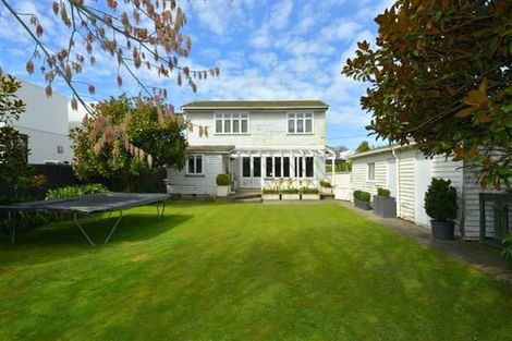 Photo of property in 15 Holmwood Road, Merivale, Christchurch, 8014