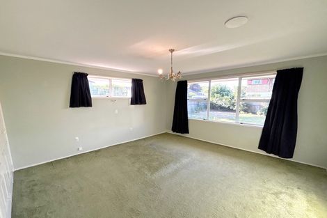 Photo of property in 77 Garreg Road, Bryndwr, Christchurch, 8052