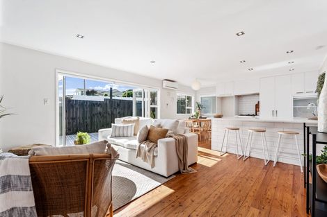 Photo of property in 7 Walbrook Road, Manly, Whangaparaoa, 0930