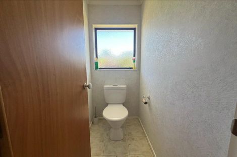 Photo of property in 4 Norfolk Drive, Otamatea, Whanganui, 4500