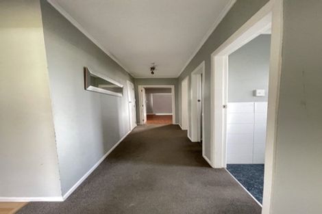 Photo of property in 31 Riverhills Avenue, Pakuranga Heights, Auckland, 2010