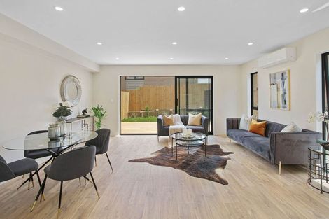 Photo of property in 313b Bucklands Beach Road, Bucklands Beach, Auckland, 2012